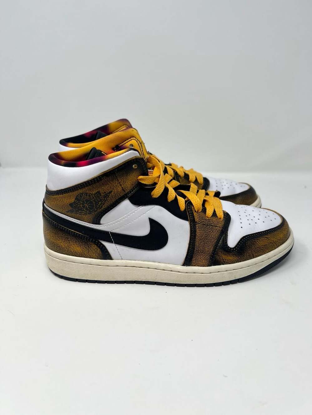 Nike Air Jordan 1 Mid SE Wear Away Black/Taxi-White-Sail DQ8417-071